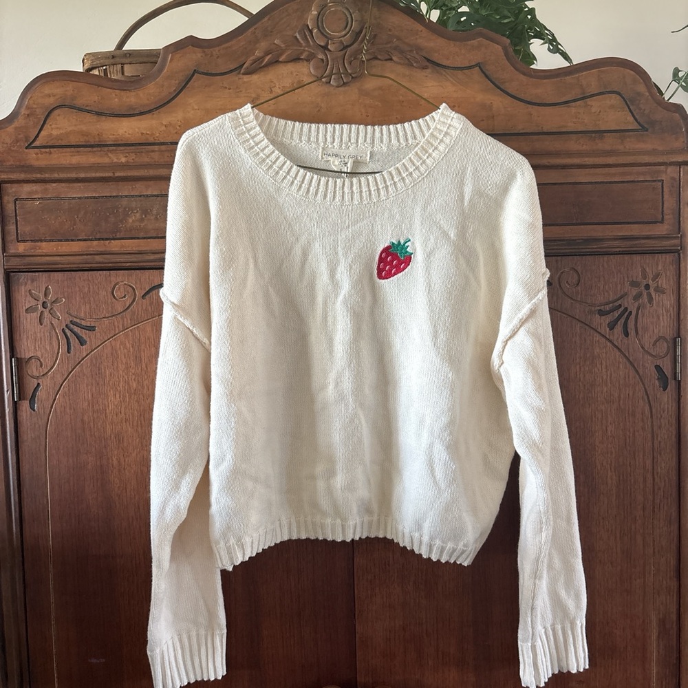 happily grey sweater with embroidered strawberry 🍓